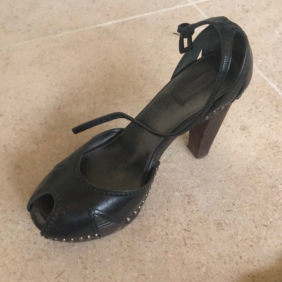 Prada platform heels - Picture 2 of 4